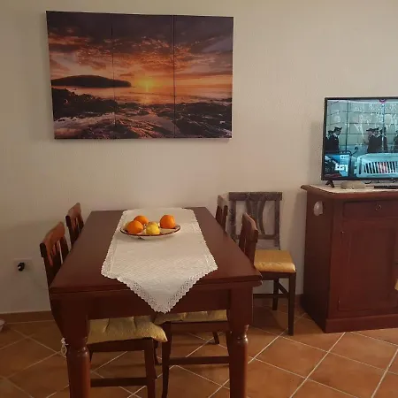 L'alzoni * Lu Lioni